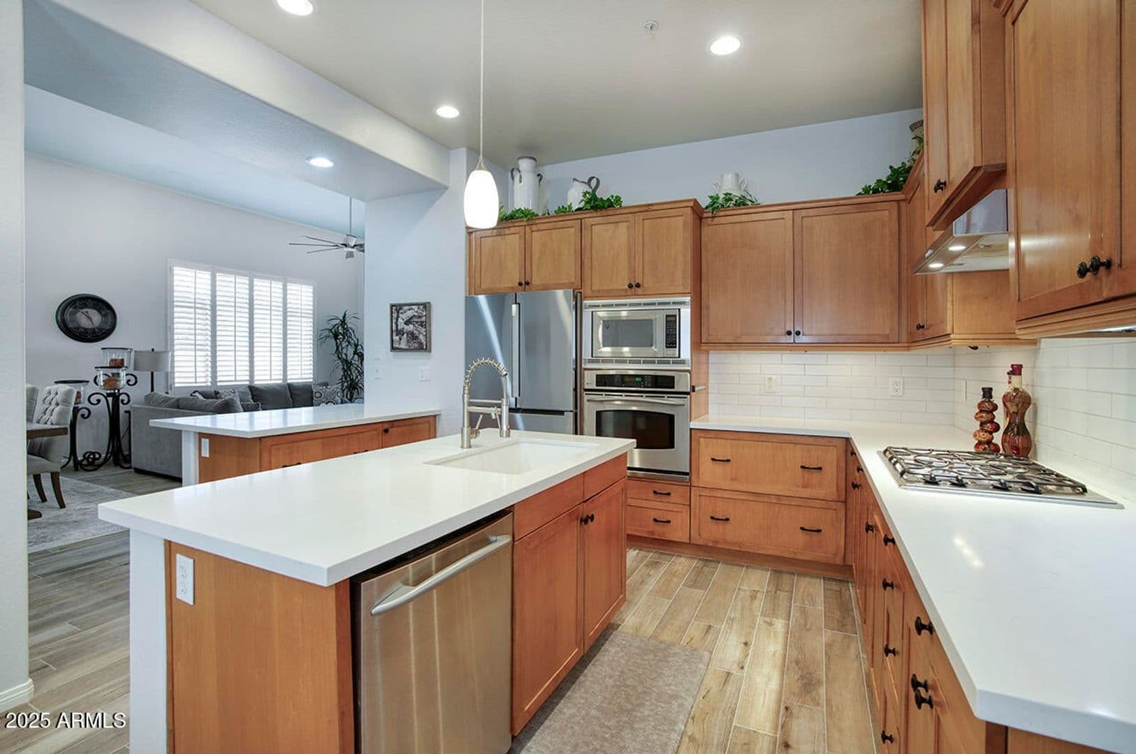 Scottsdale House: 19475 N Grayhawk Dr. #1046