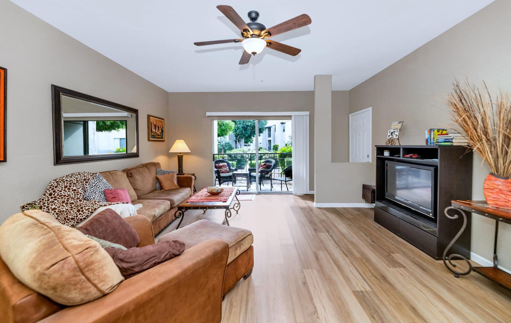 Scottsdale House: 14145 N. 92nd St #1083