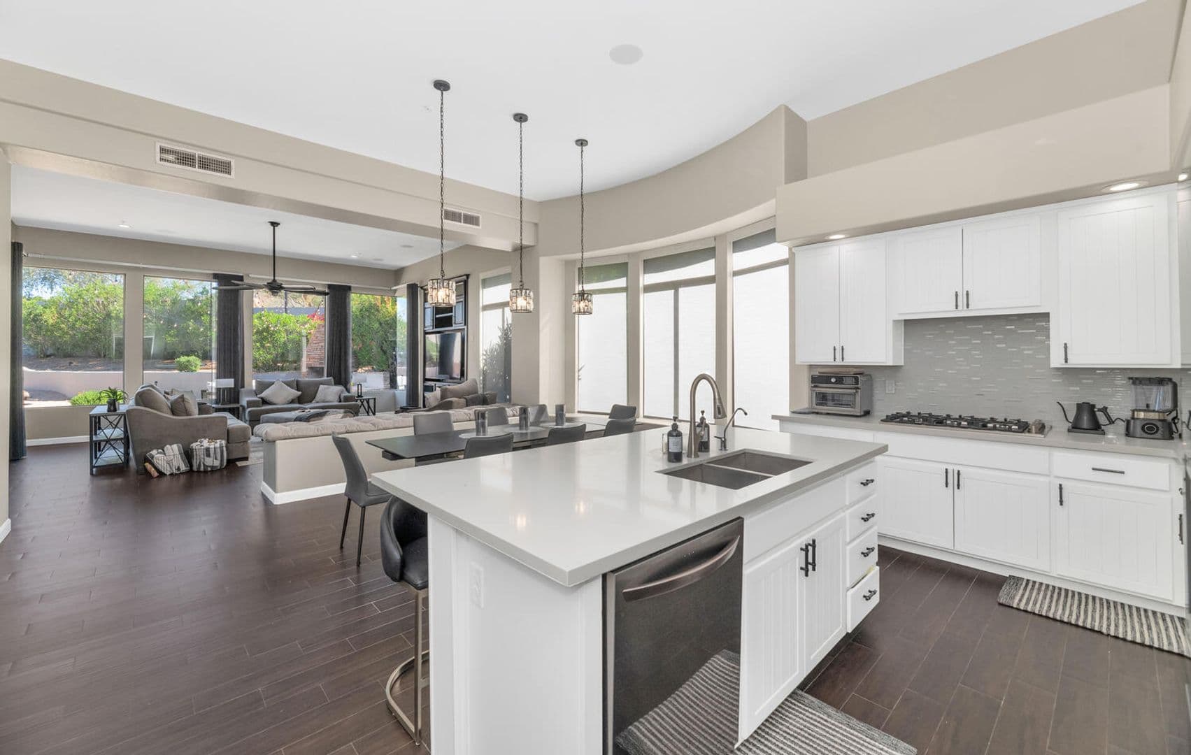 Scottsdale House: 10940 E. Cosmos Circle