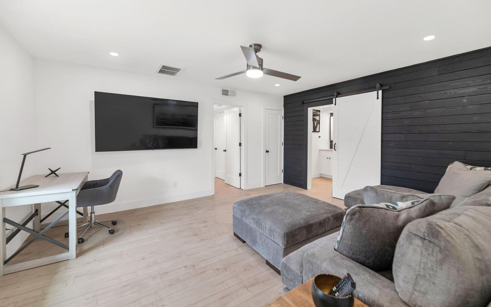 Scottsdale House: 5311 N Woodmere Fairway