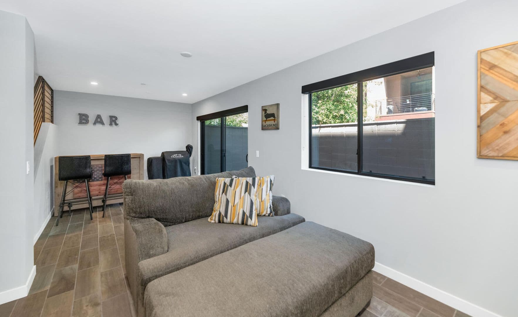Scottsdale House: 6990 E. 6th St #1007