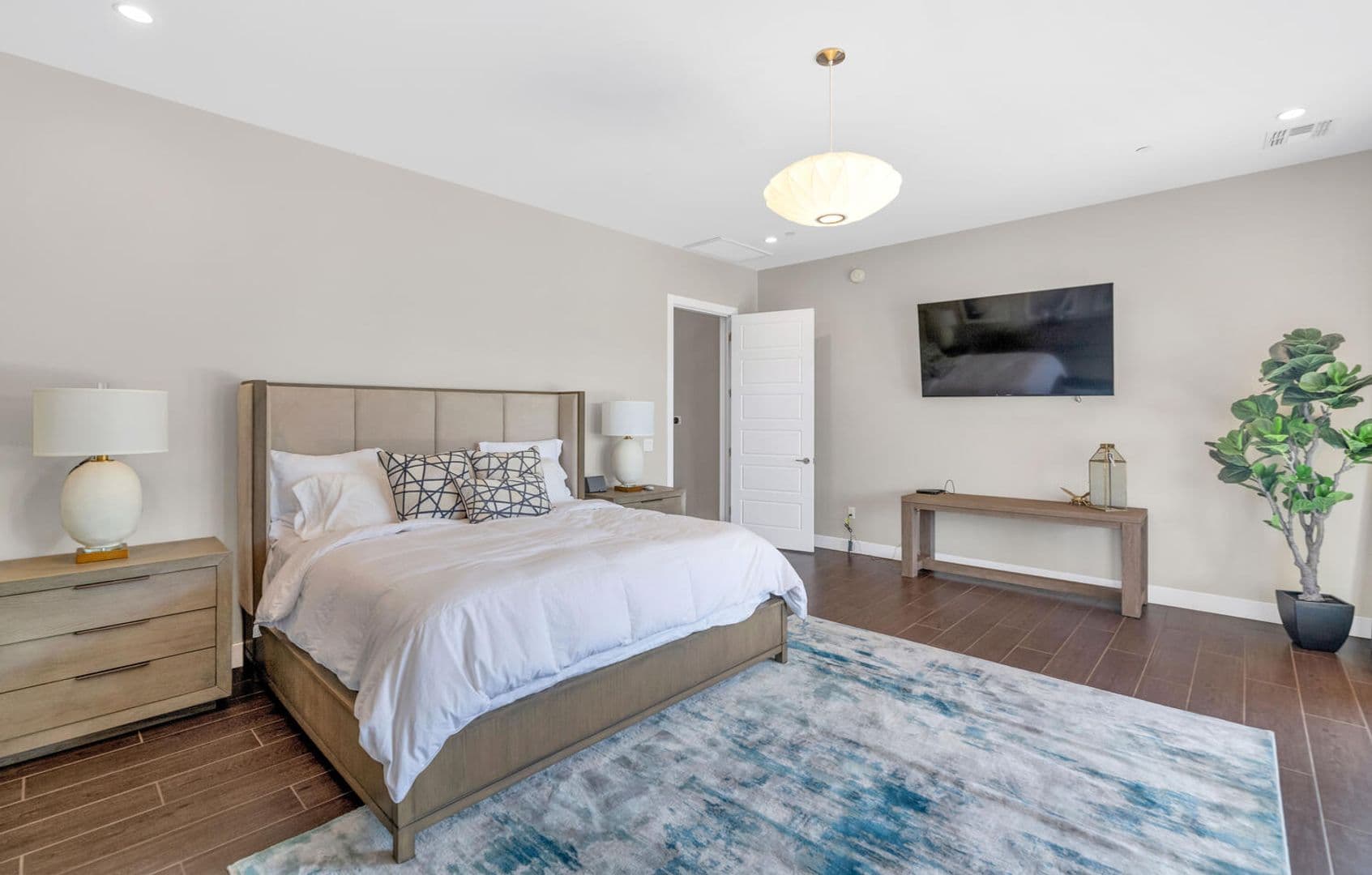 Scottsdale House: 10195 E Cactus Rd