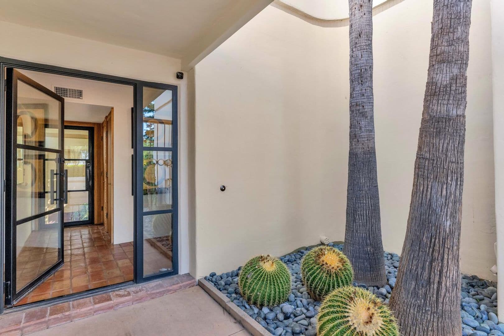 Scottsdale House: 9447 E. Calle De Valle Dr.