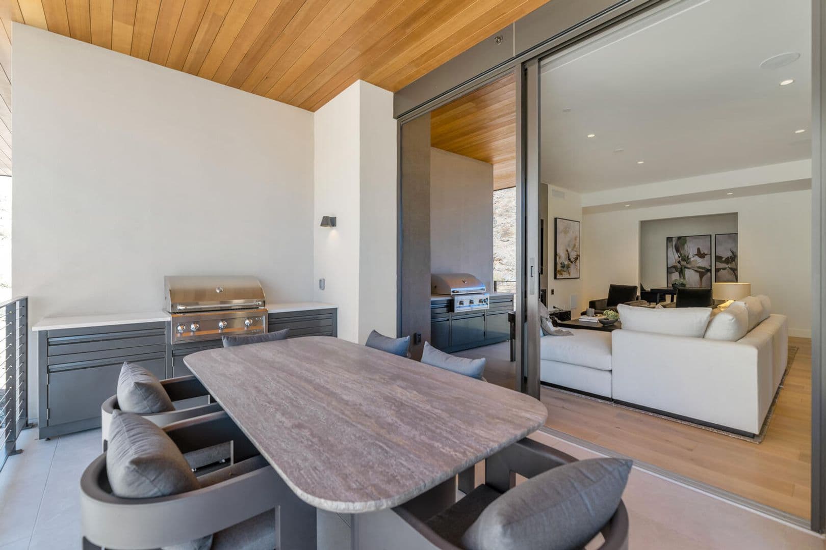 Scottsdale House: 5000 N Camelback Ridge Rd #407