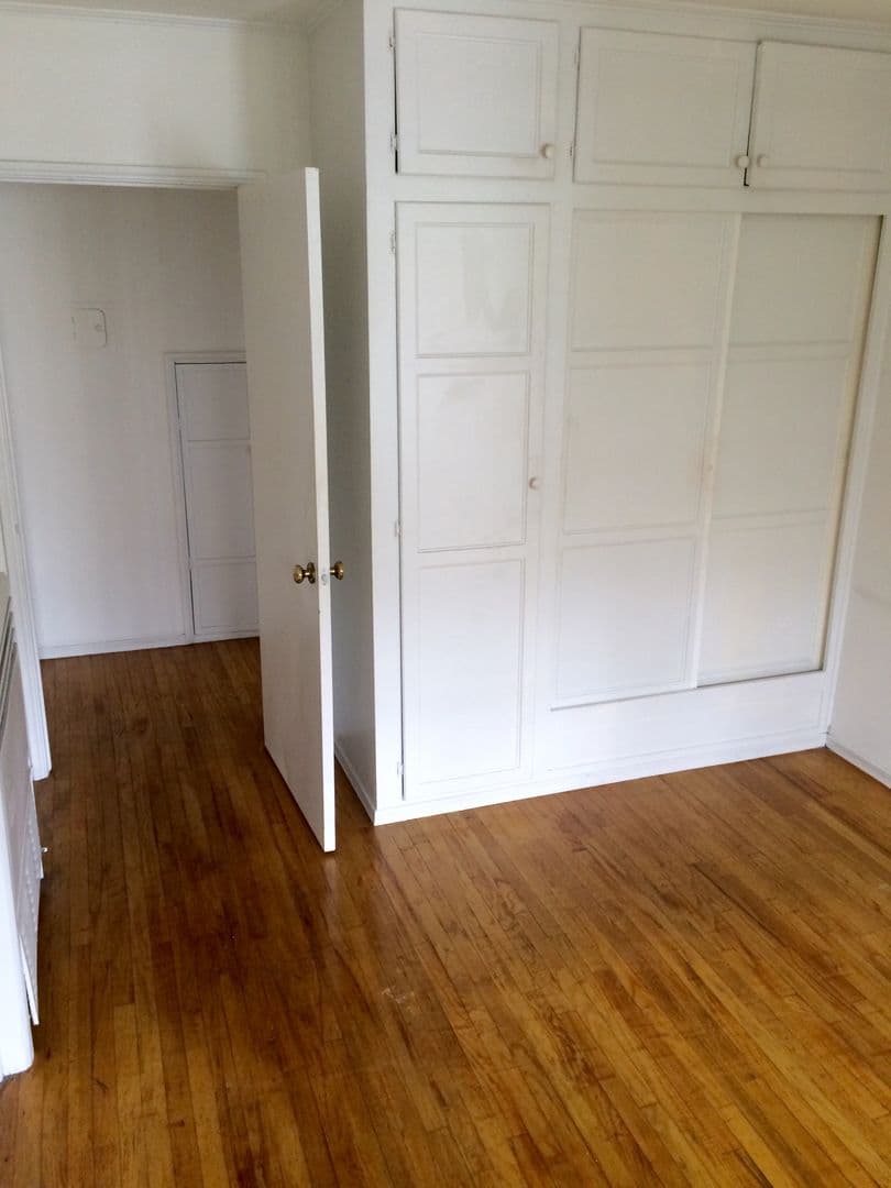 Laguna Beach Apartment: 570 Cypress Dr