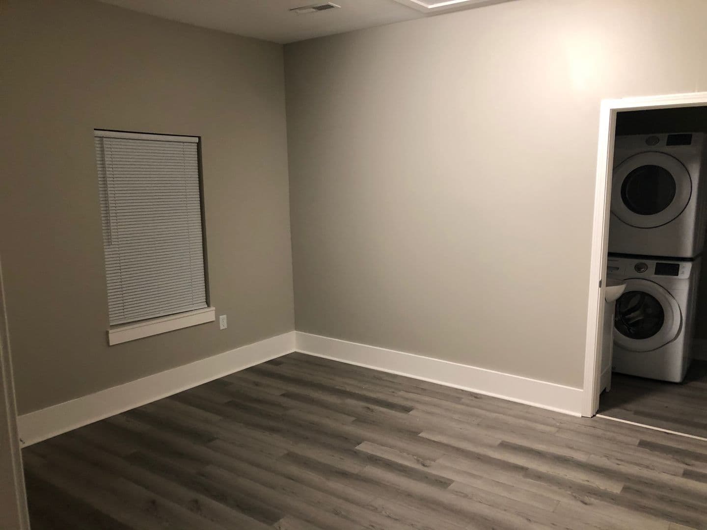 Bowling Green Apartment: 1438 Indianola