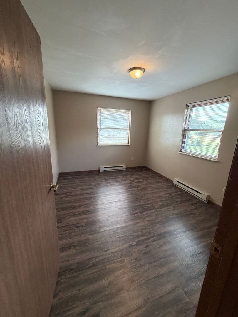 Black River Falls Apartment: 145 Rye Bluff Road