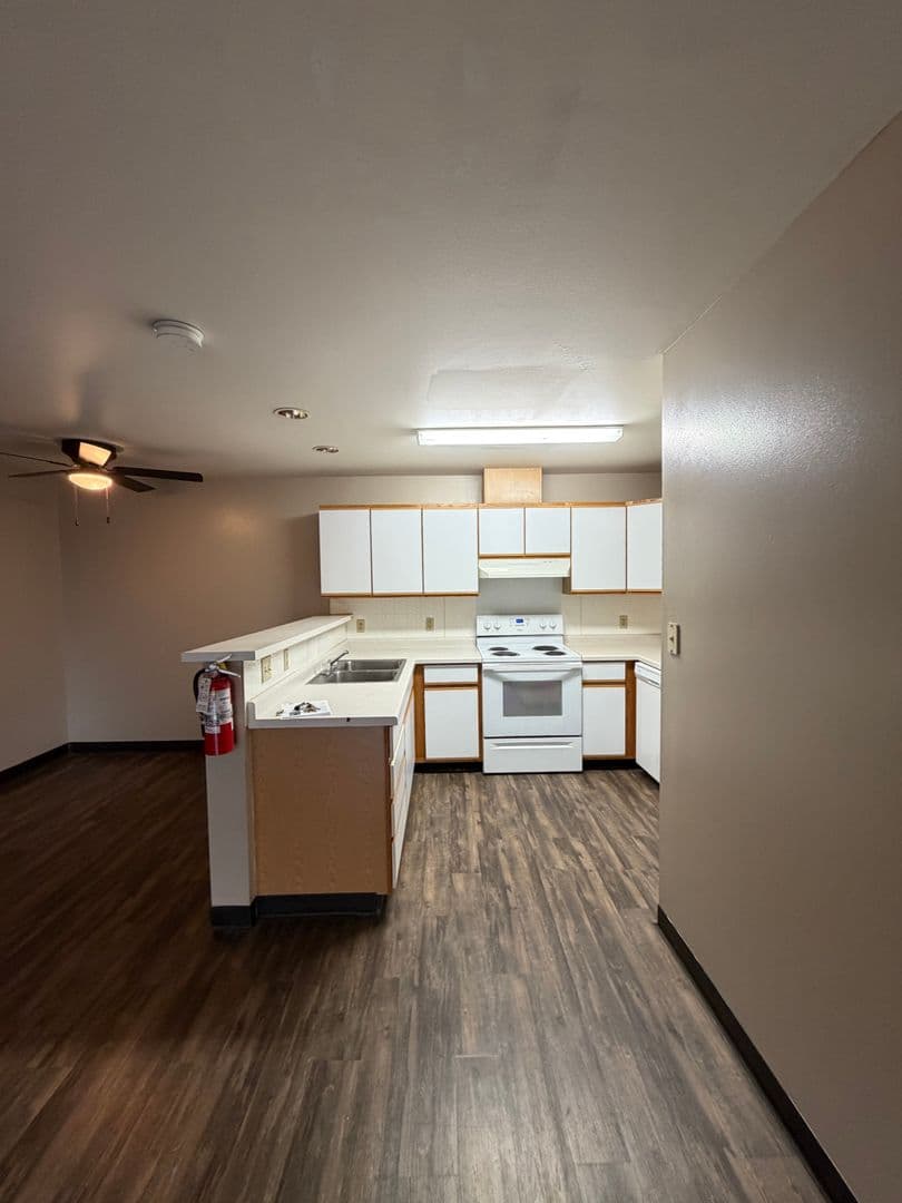 Black River Falls Apartment: 155 Rye Bluff Rd