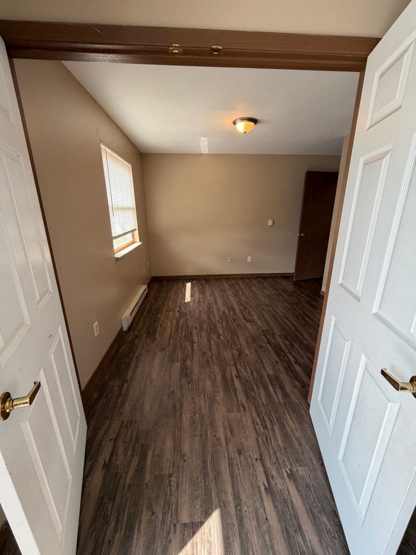 Black River Falls Apartment: 145 Rye Bluff Road