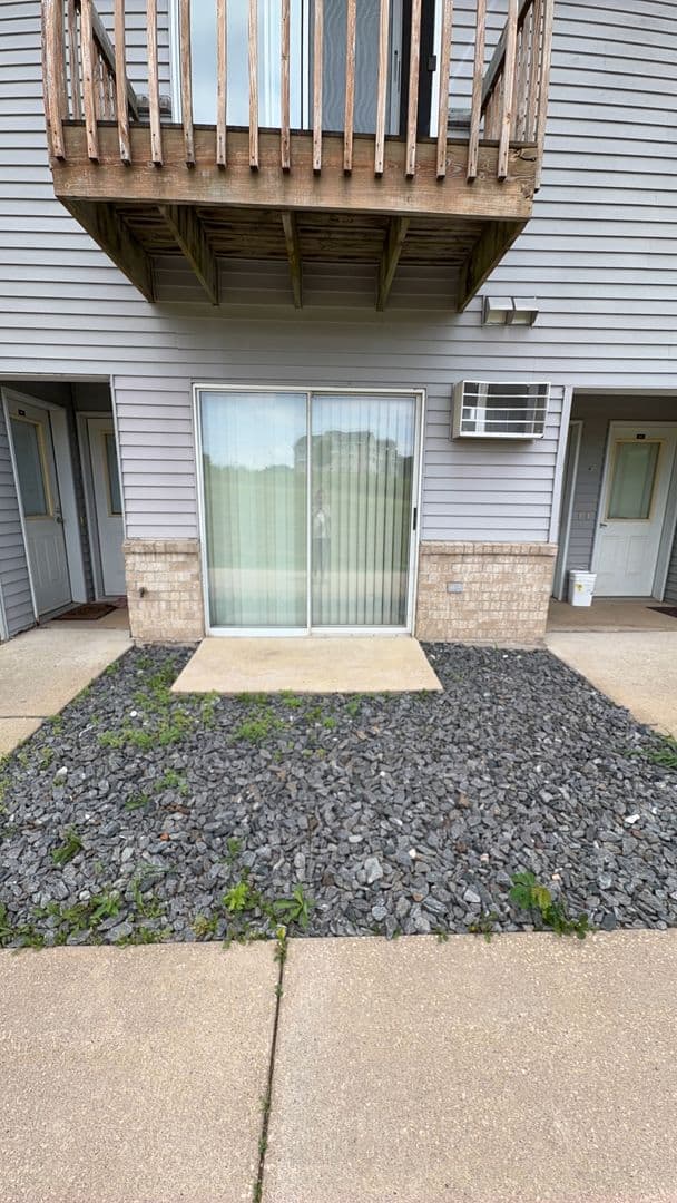 Black River Falls Apartment: 145 Rye Bluff Road