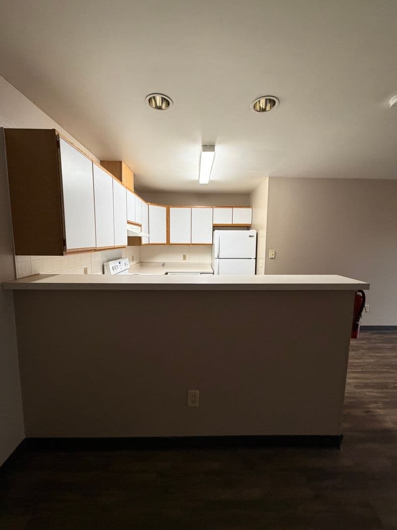 Black River Falls Apartment: 155 Rye Bluff Rd