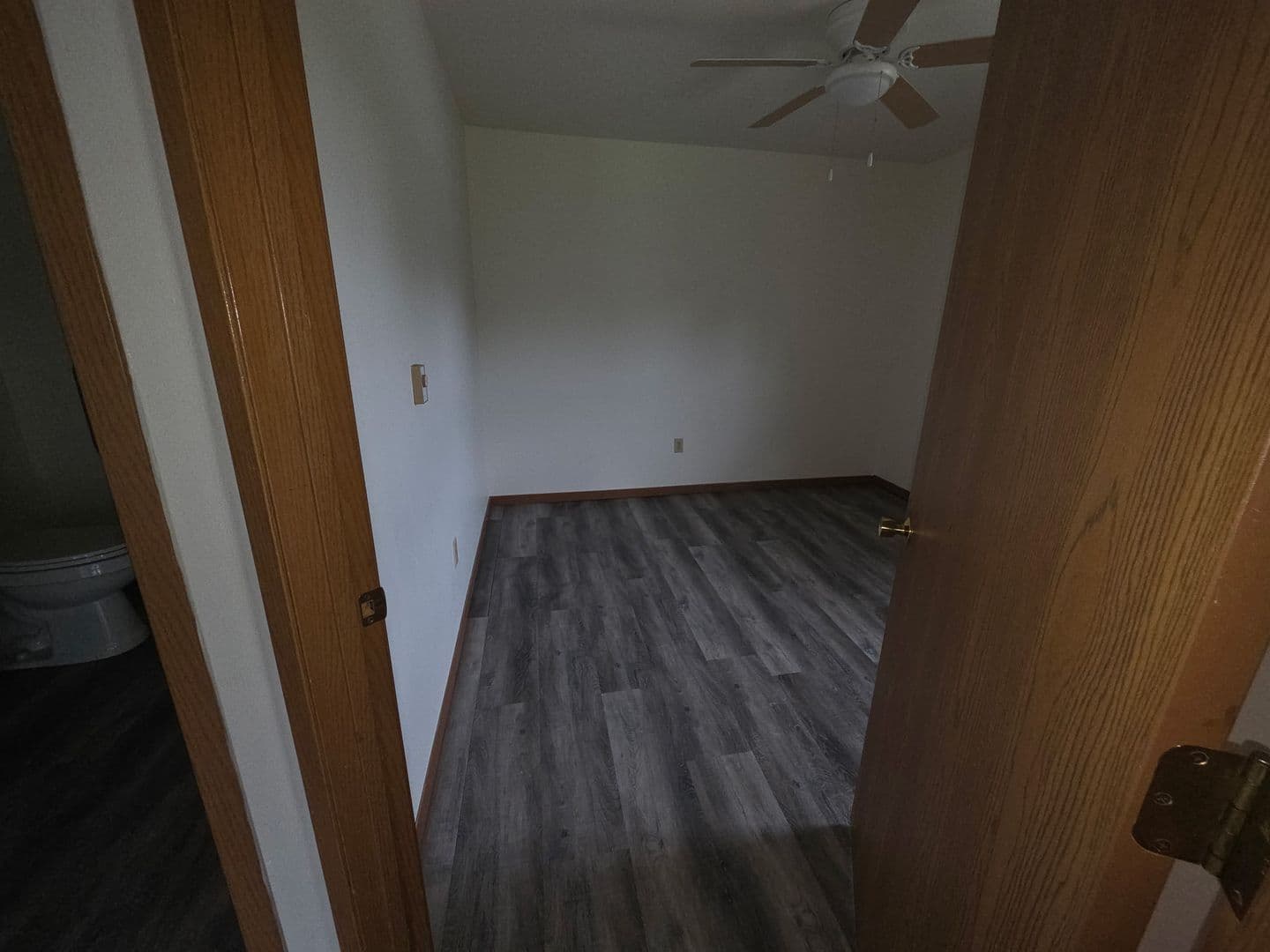 Woodville Apartment: 200 Oak Street