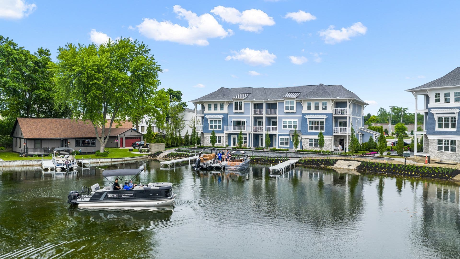 Lake Orion Apartment: 442 Mystic Cove Ln