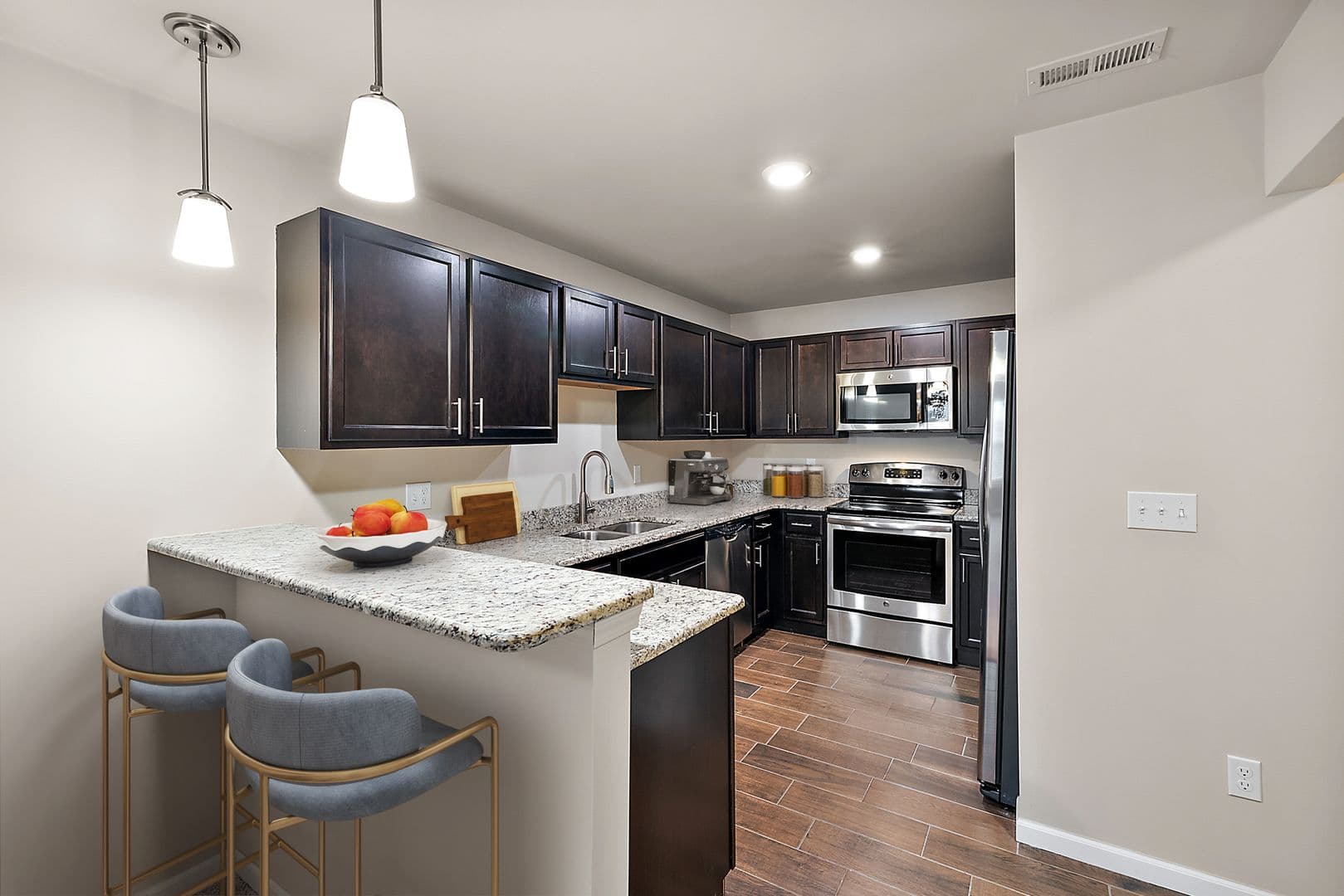 Clinton Township Apartment: 17721 Montage
