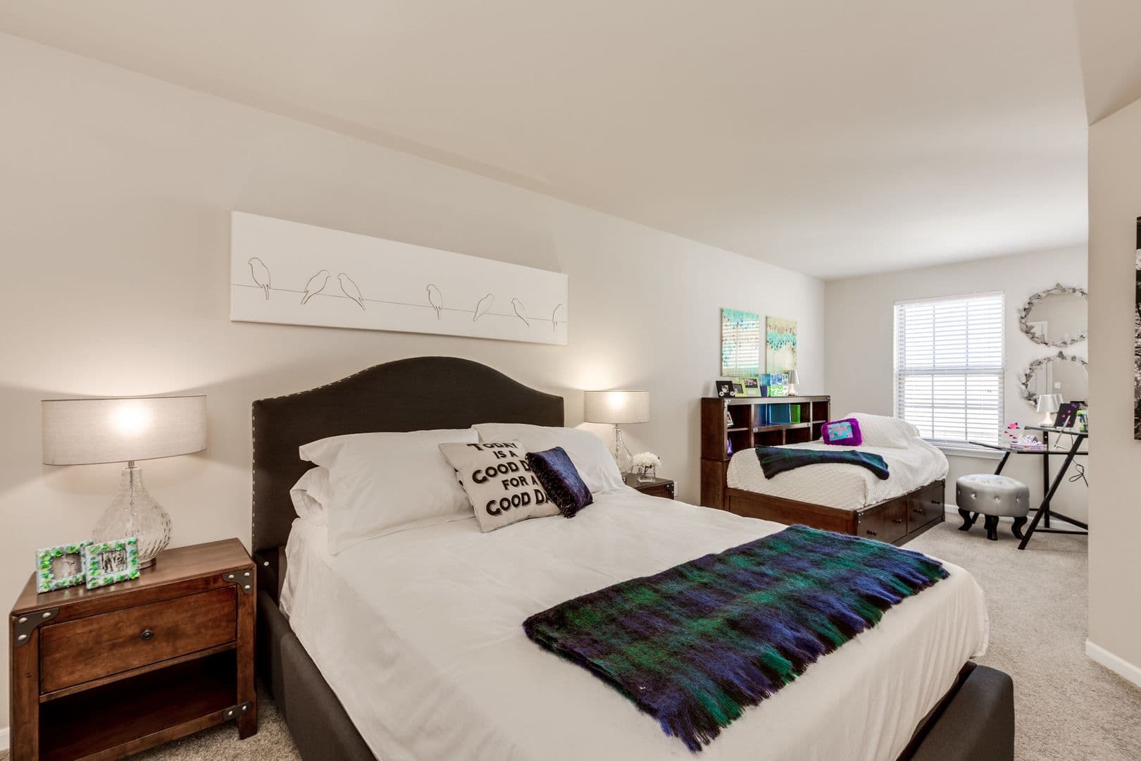 Auburn Hills Apartment: 124 Optimist Court