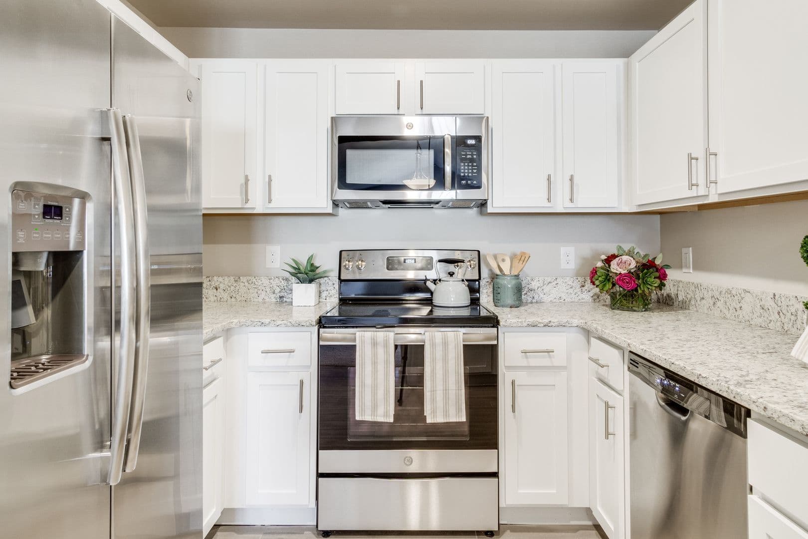 Rochester Apartment: 3017 Tribute Creek Blvd.