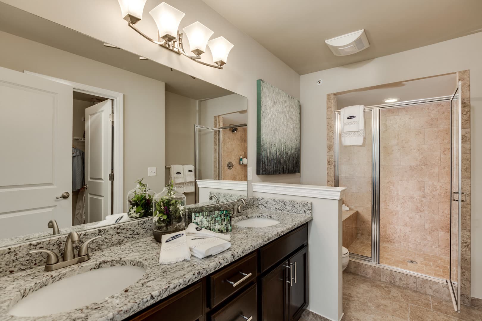 Auburn Hills Apartment: 124 Optimist Court