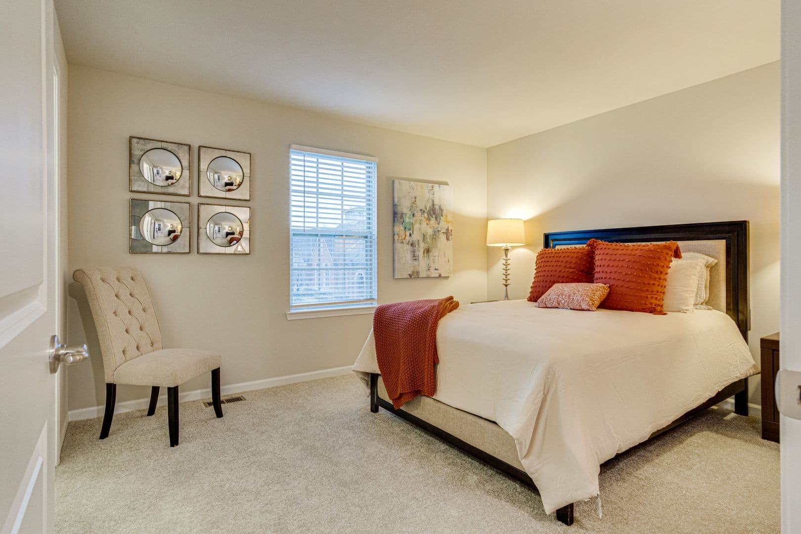 Clinton Township Apartment: 17721 Montage