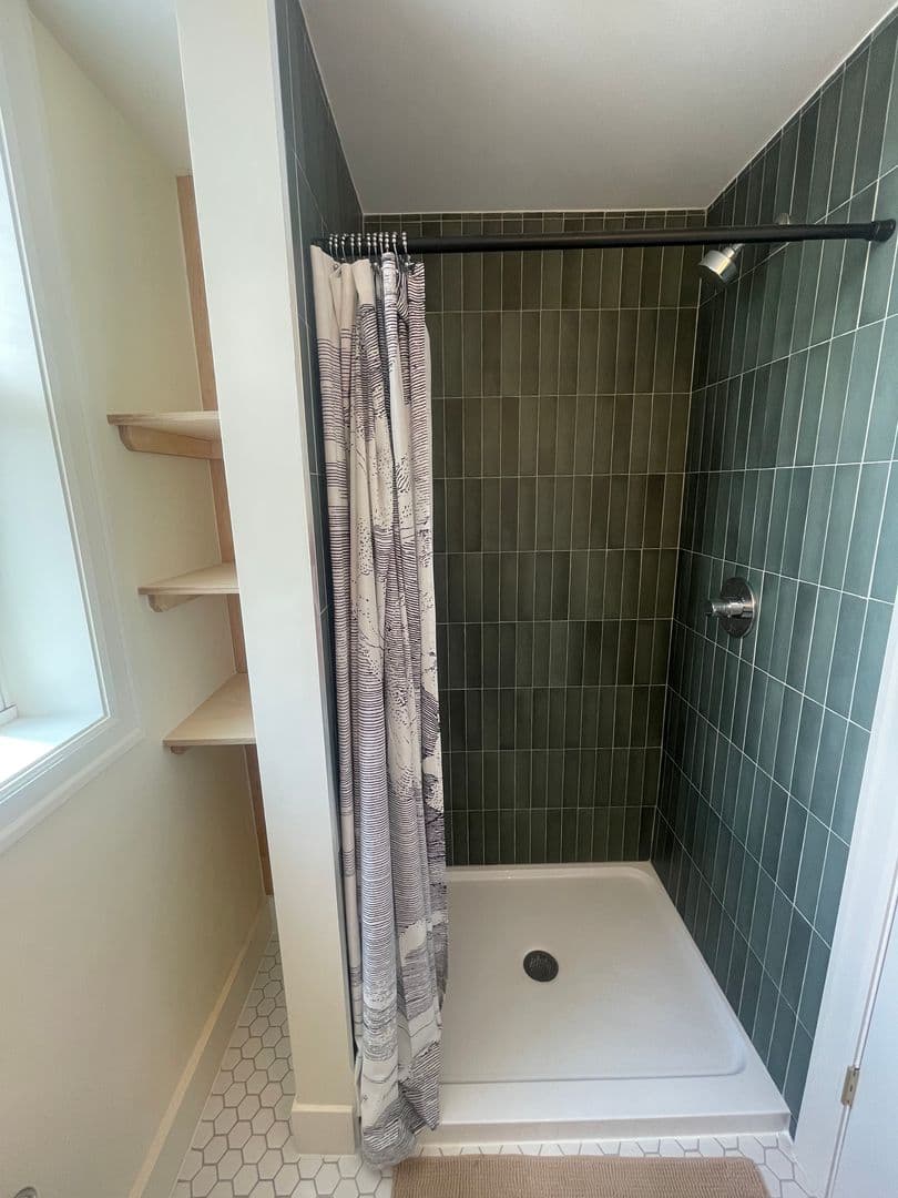 Detroit Apartment: 6465 Sterling St
