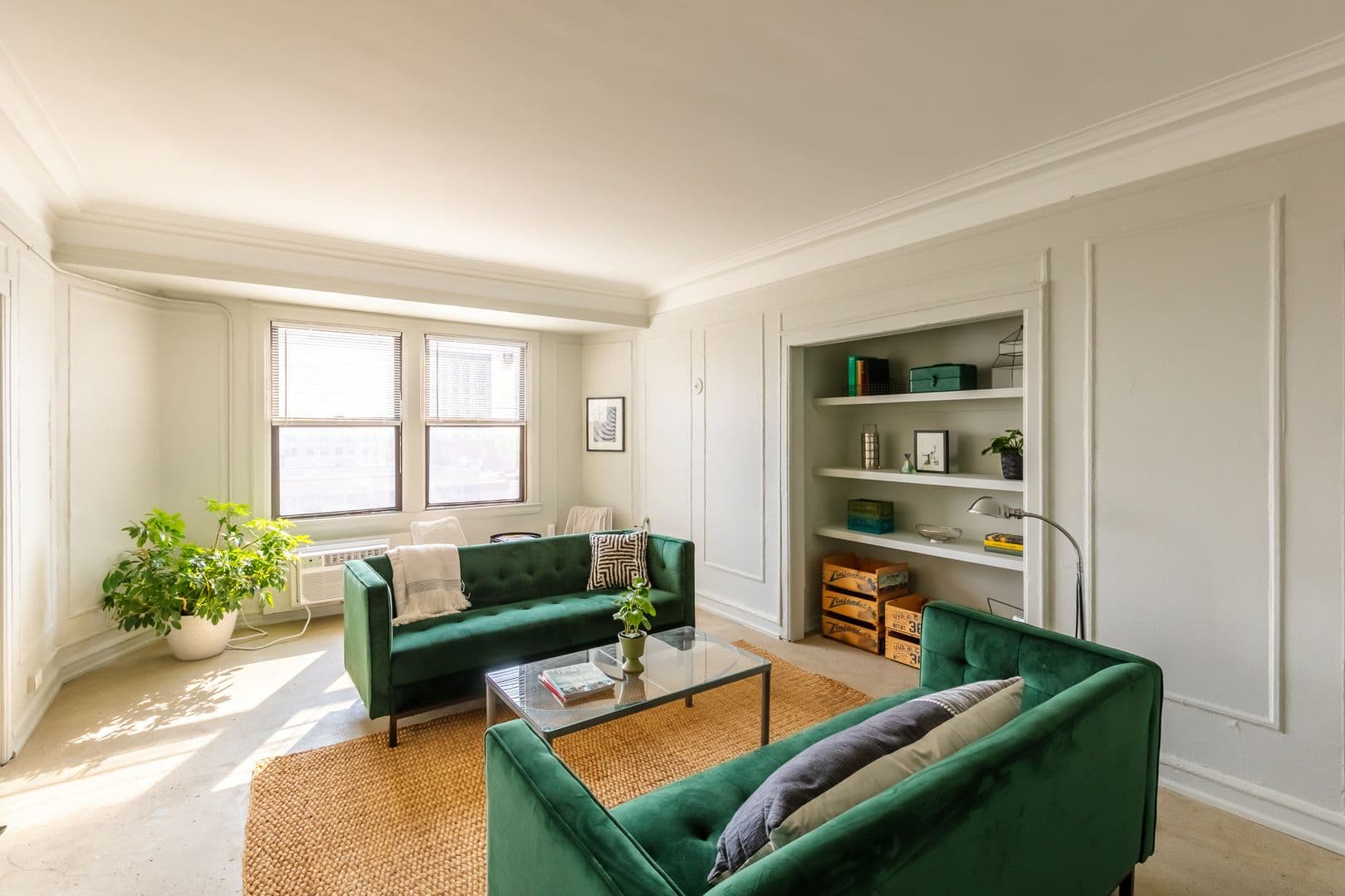 Detroit Apartment: 5440 Cass Ave
