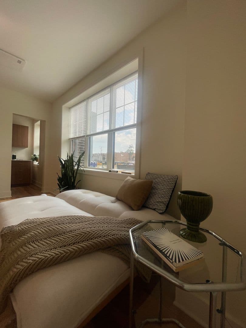 Detroit Apartment: 6465 Sterling St