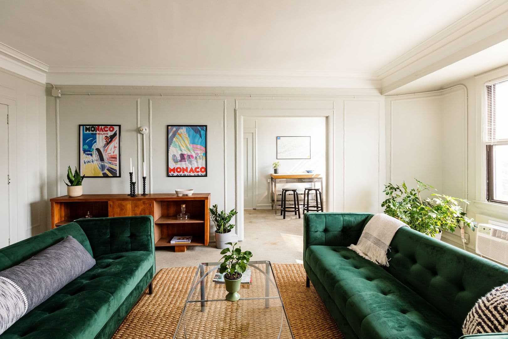 Detroit Apartment: 5440 Cass Ave