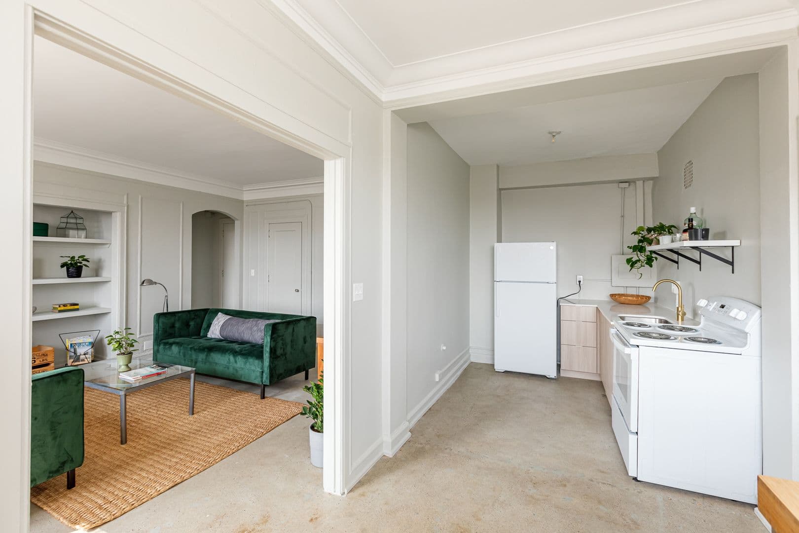 Detroit Apartment: 5440 Cass Ave