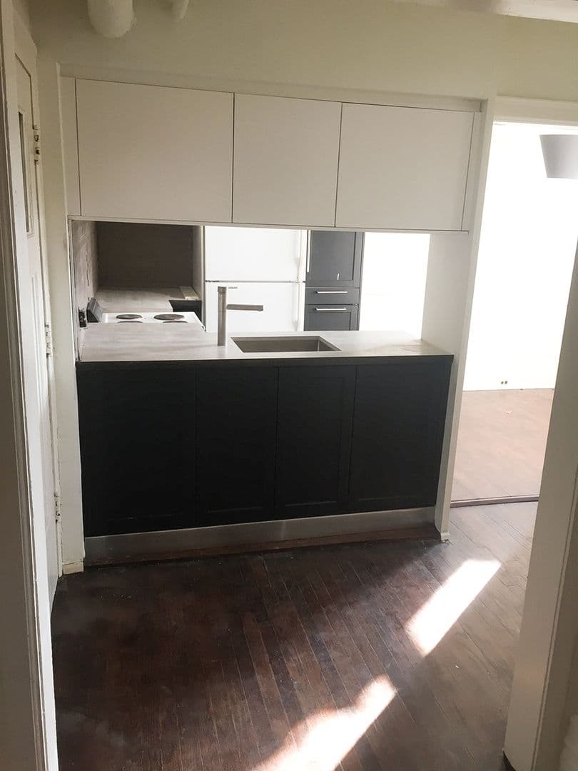 Detroit Apartment: 127 Seward Ave
