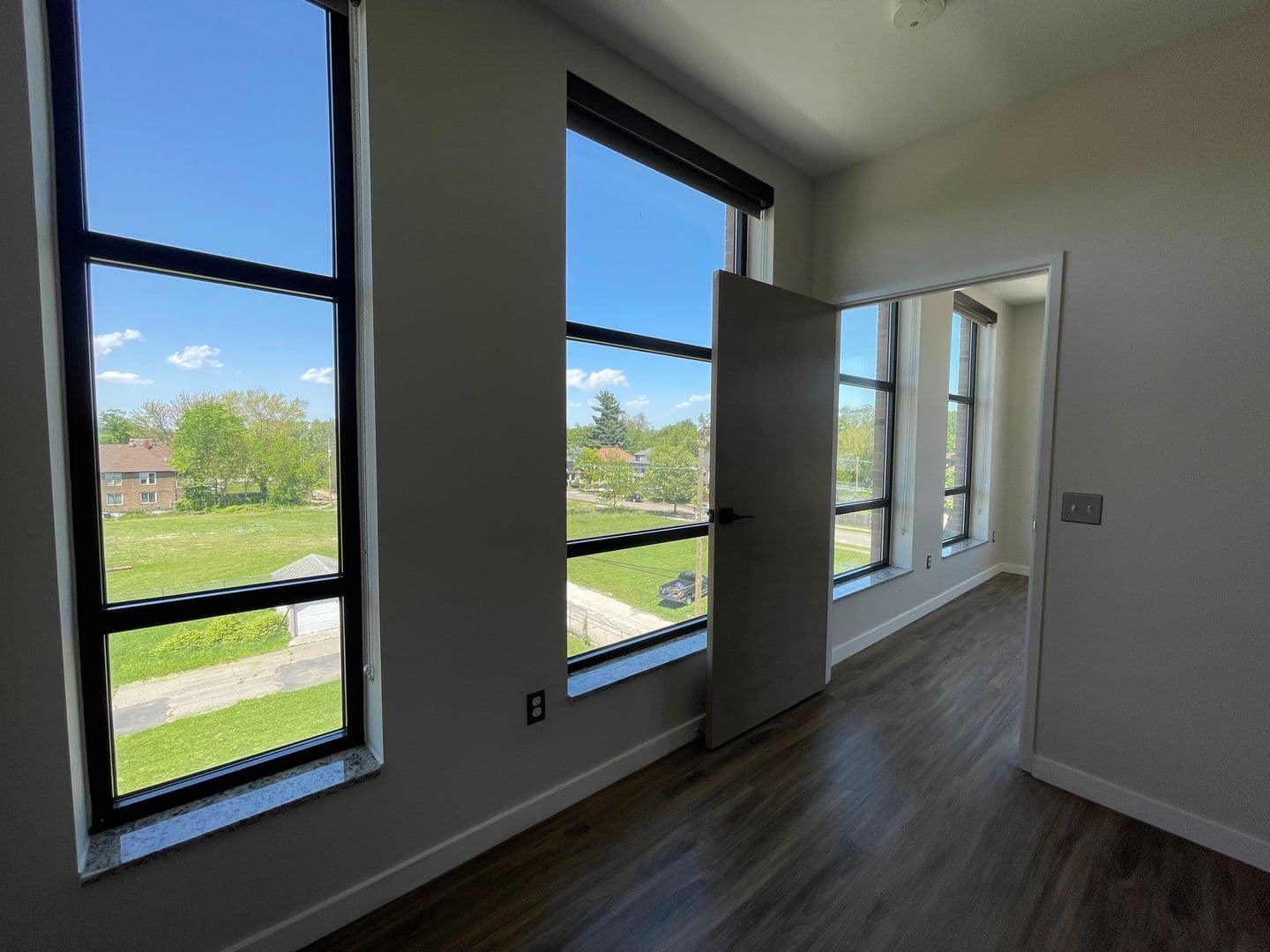 Detroit Apartment: 8001 Kercheval Ave