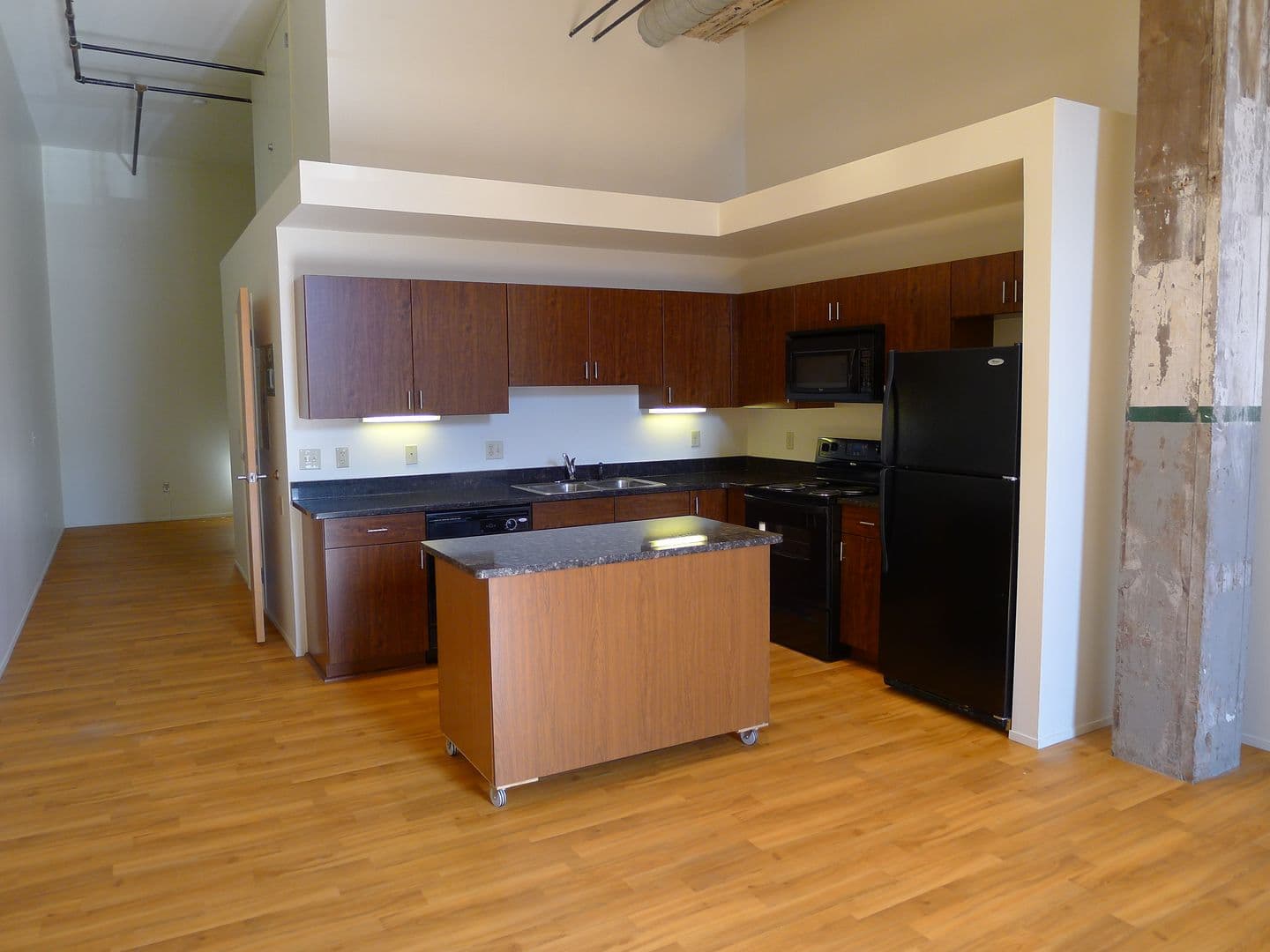 Detroit Apartment: 6200 Second Ave