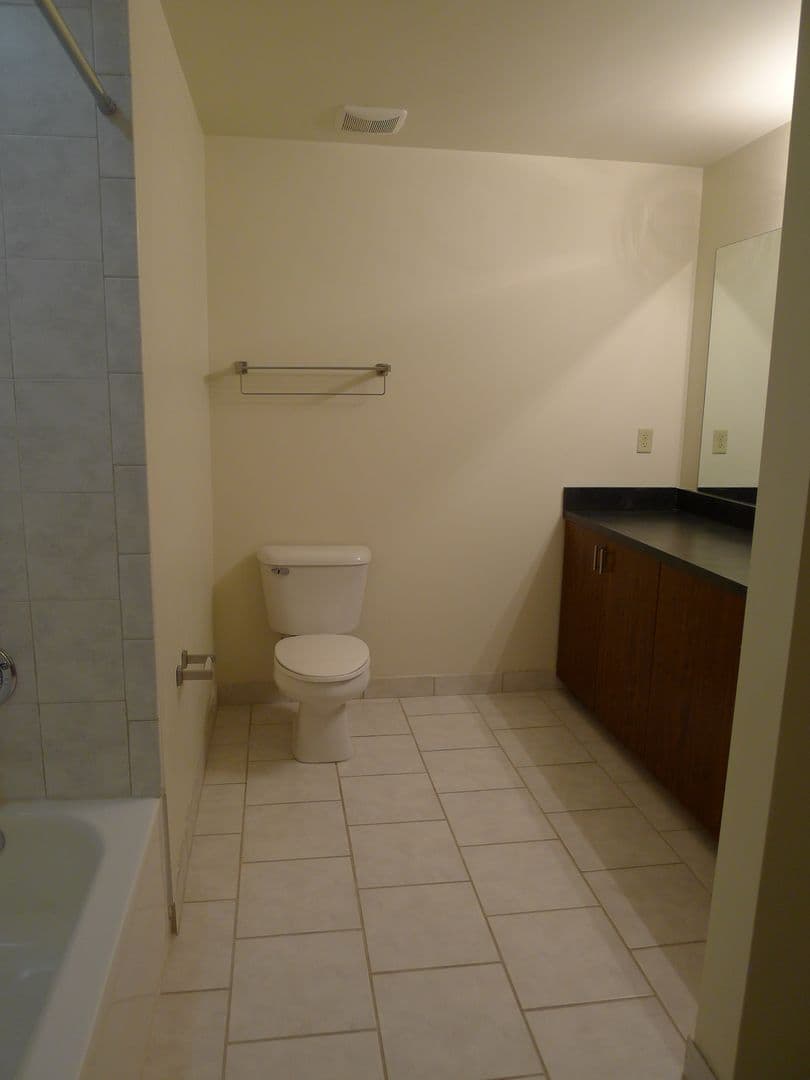 Detroit Apartment: 6200 Second Ave