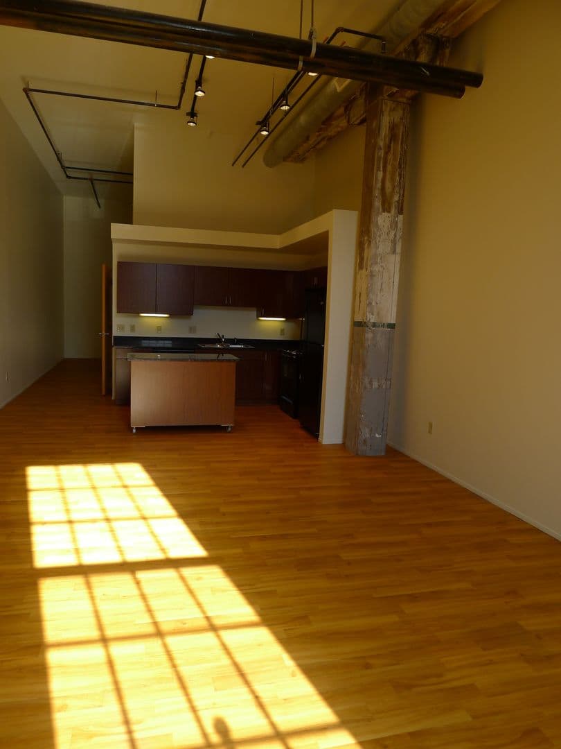Detroit Apartment: 6200 Second Ave