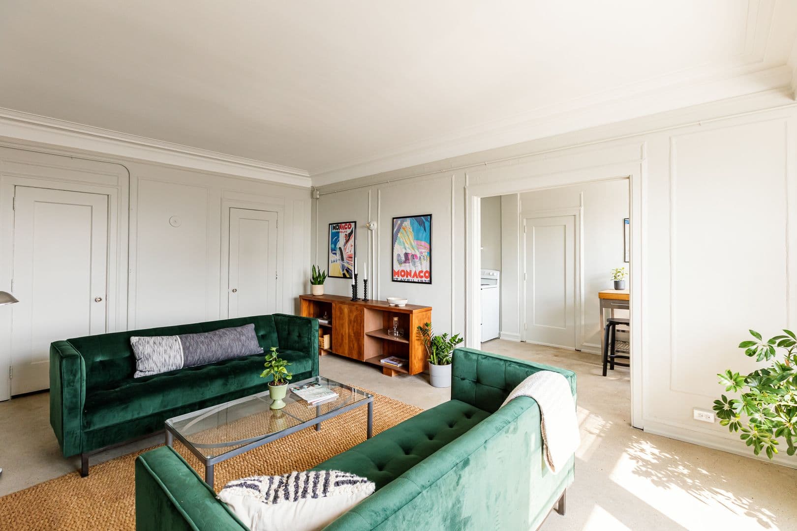 Detroit Apartment: 5440 Cass Ave