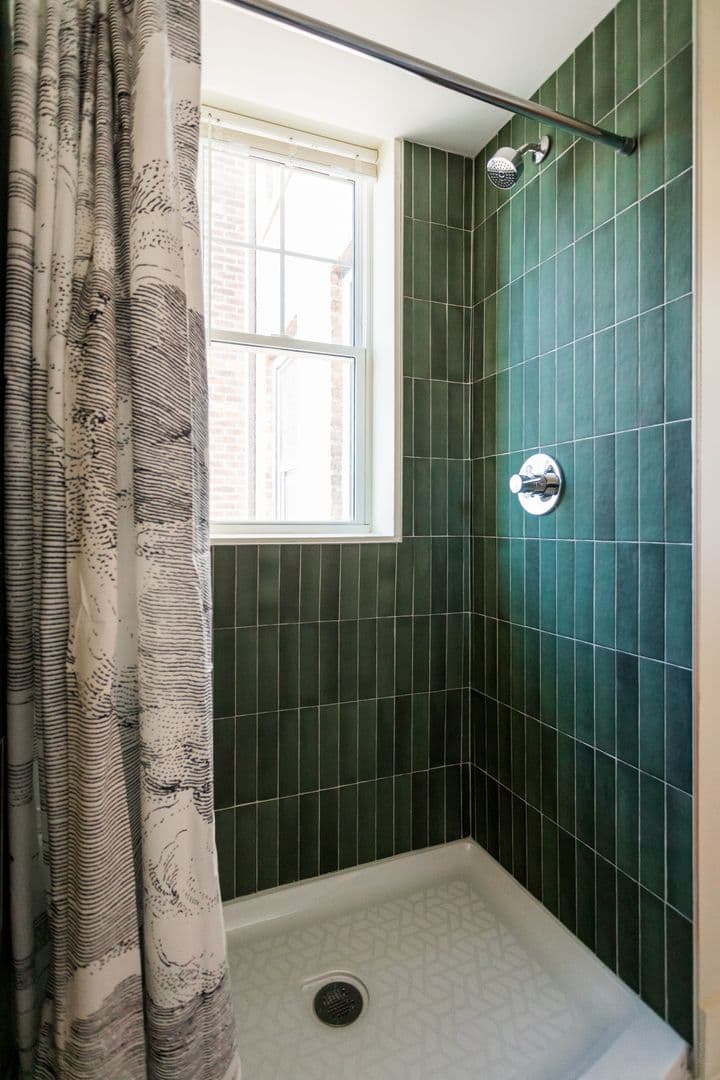 Detroit Apartment: 6465 Sterling St