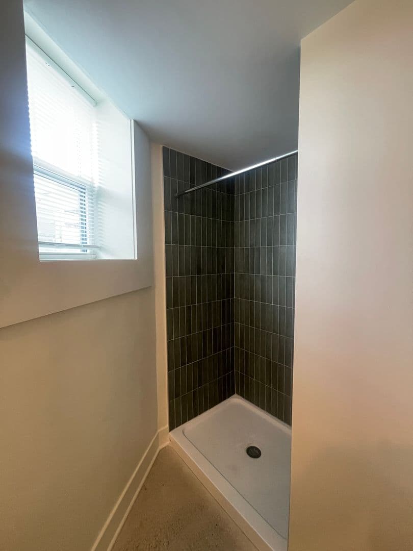 Detroit Apartment: 6465 Sterling St