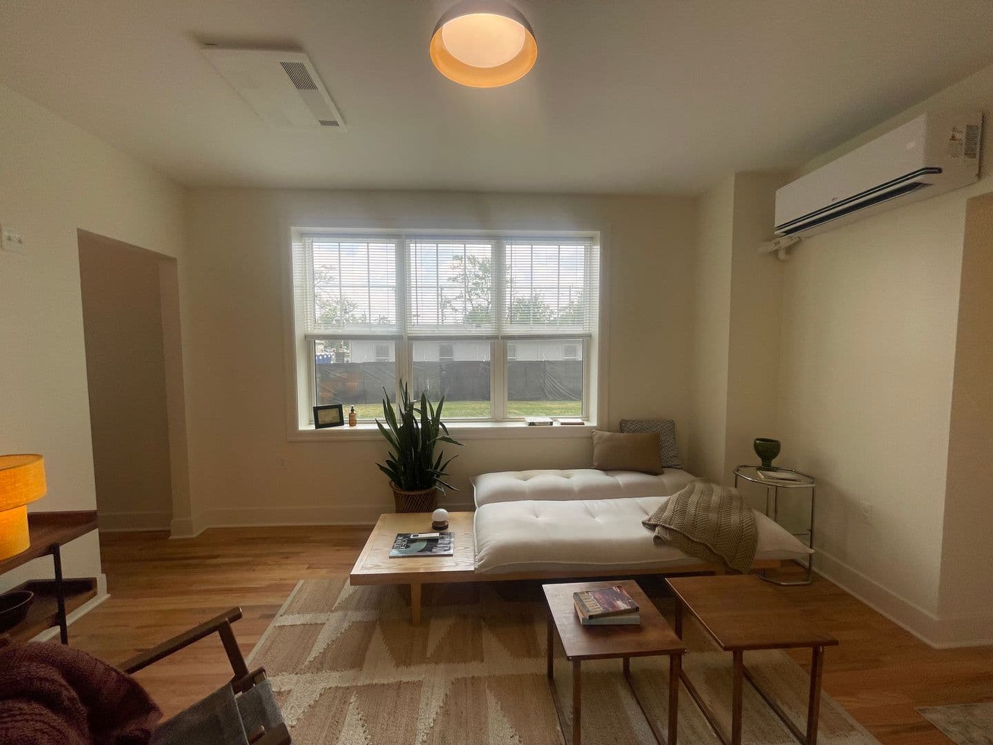 Detroit Apartment: 6465 Sterling St