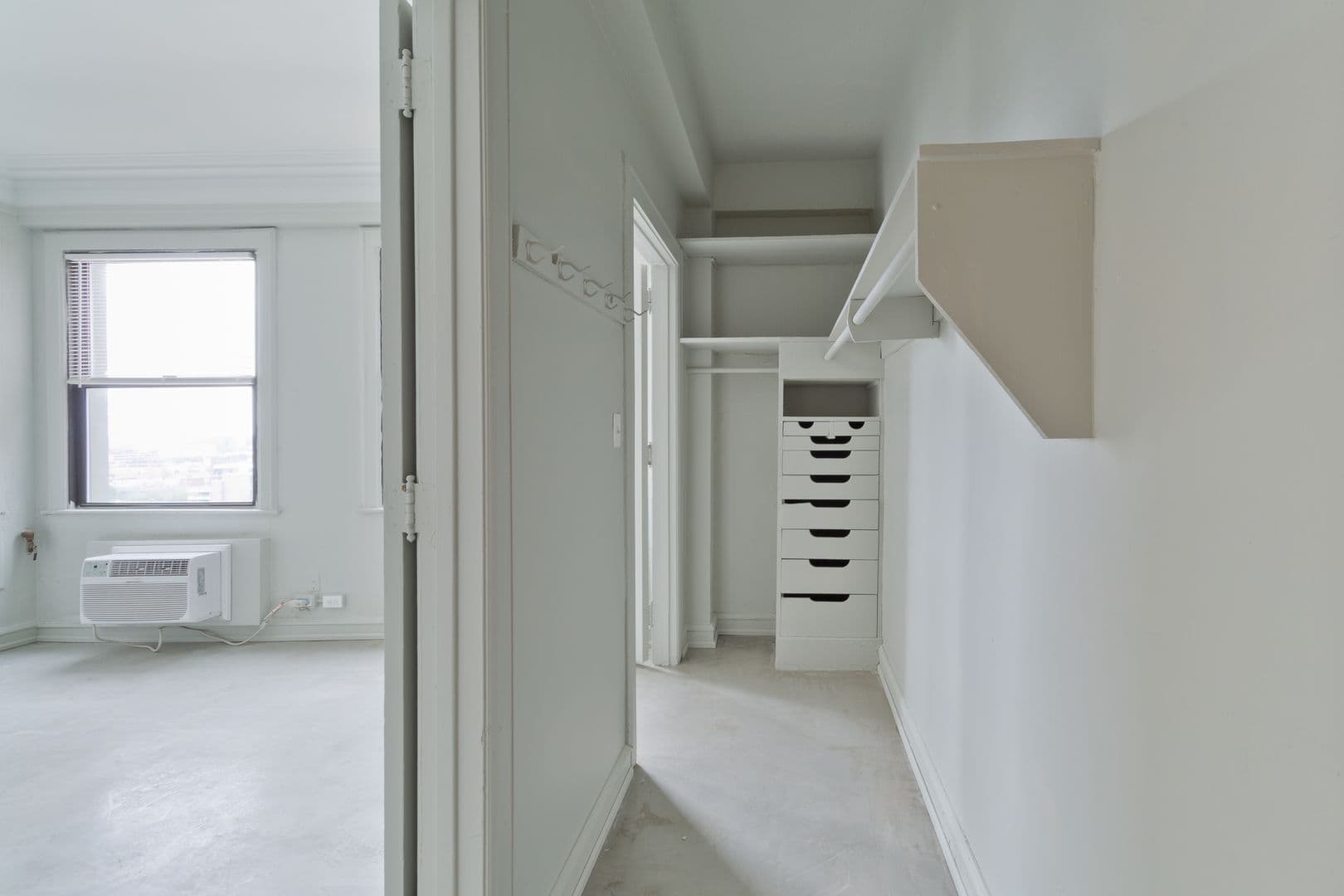 Detroit Apartment: 5440 Cass Ave