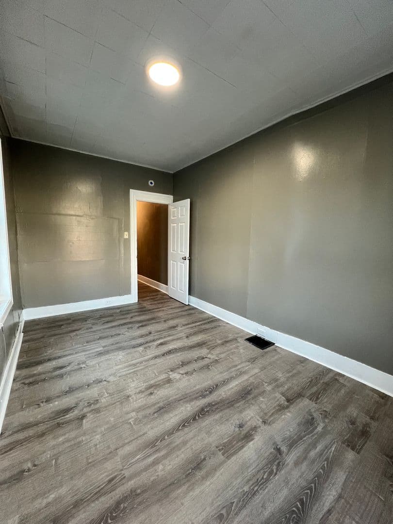 Reading House: 731 North 8th Street
