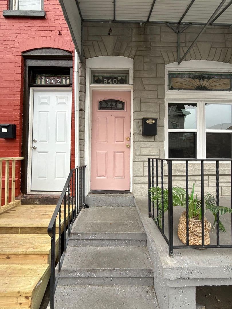 Reading House: 940 Muhlenberg Street