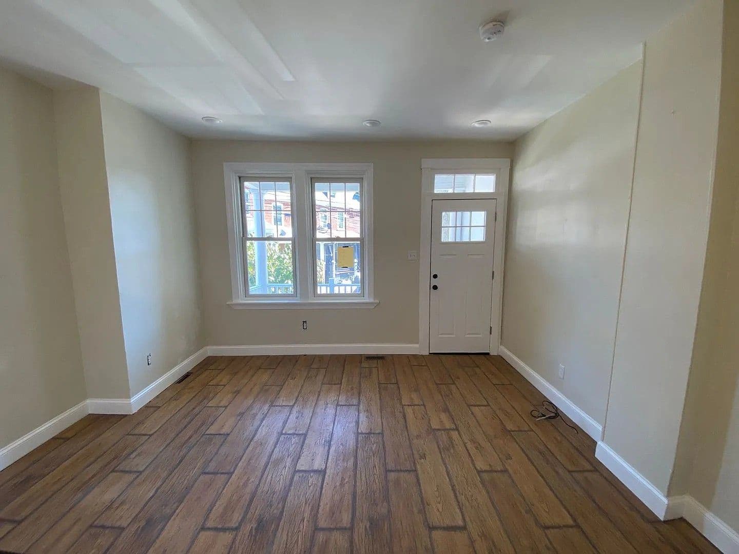 Lancaster House: 445 Manor St
