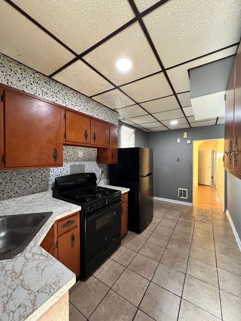 Reading House: 940 Muhlenberg Street