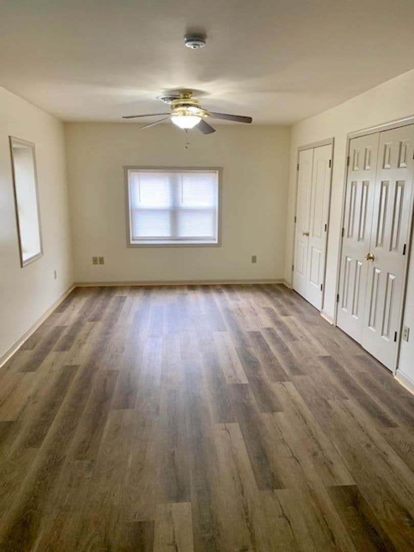 Jonestown Apartment: 119 W Market Street