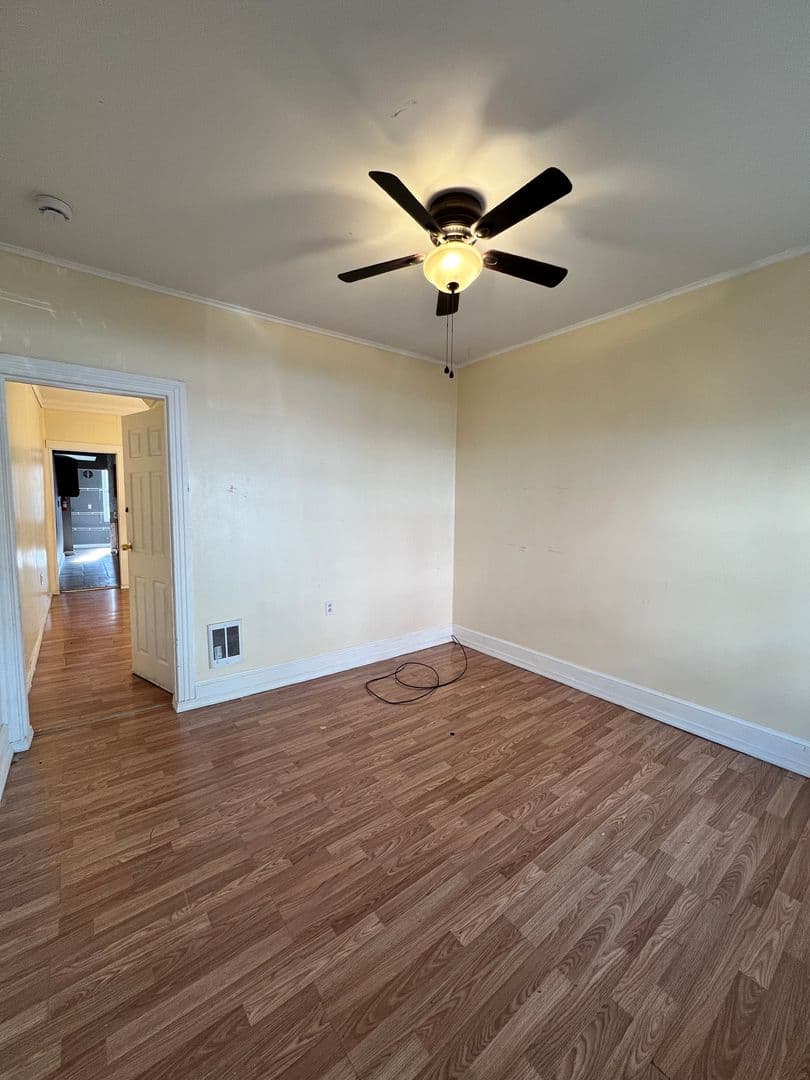 Reading House: 940 Muhlenberg Street