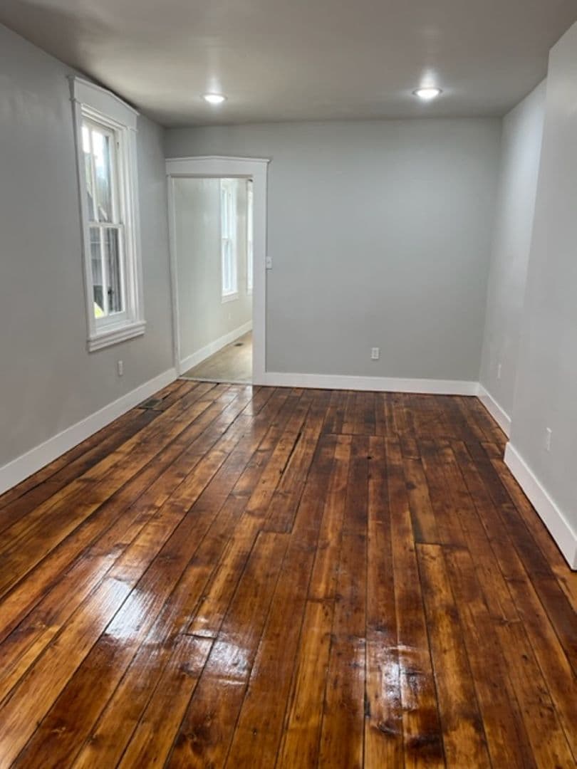 Lancaster Apartment: 144 S Prince Street