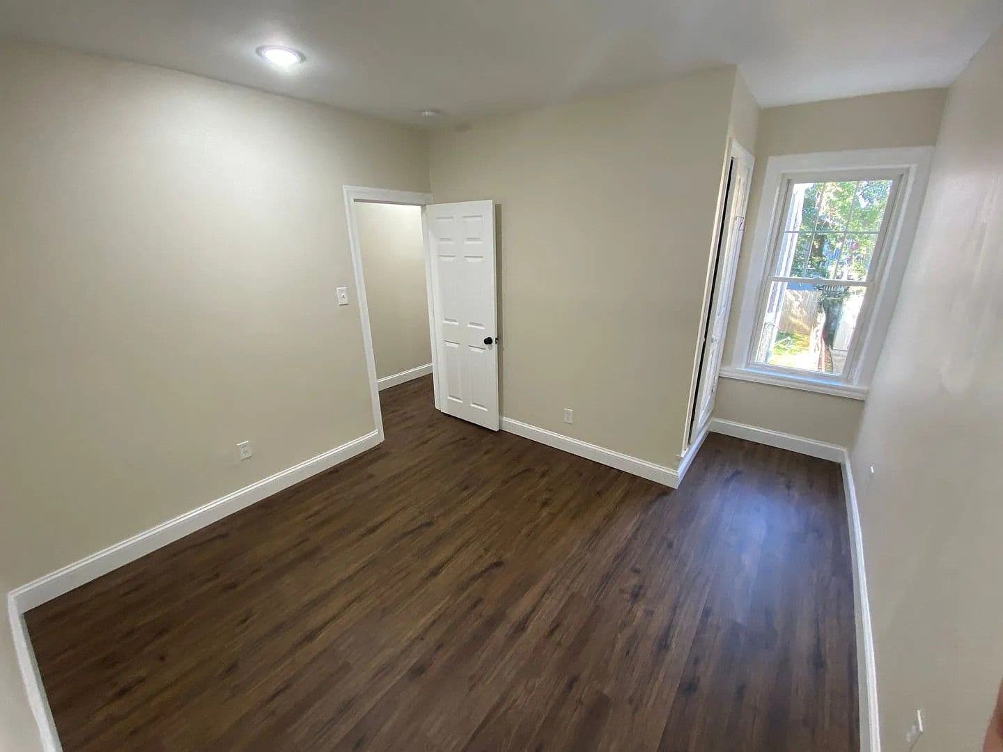 Lancaster House: 445 Manor St