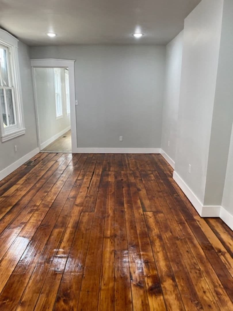 Lancaster Apartment: 144 S Prince Street