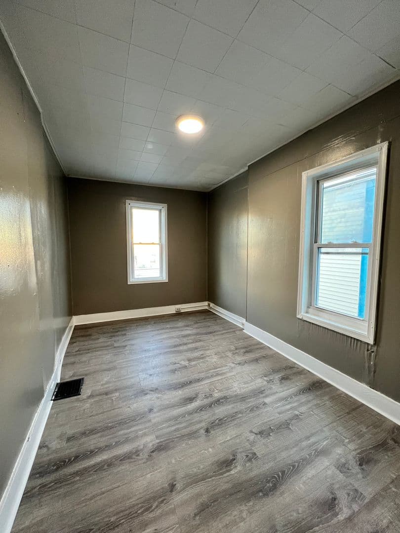 Reading House: 731 North 8th Street
