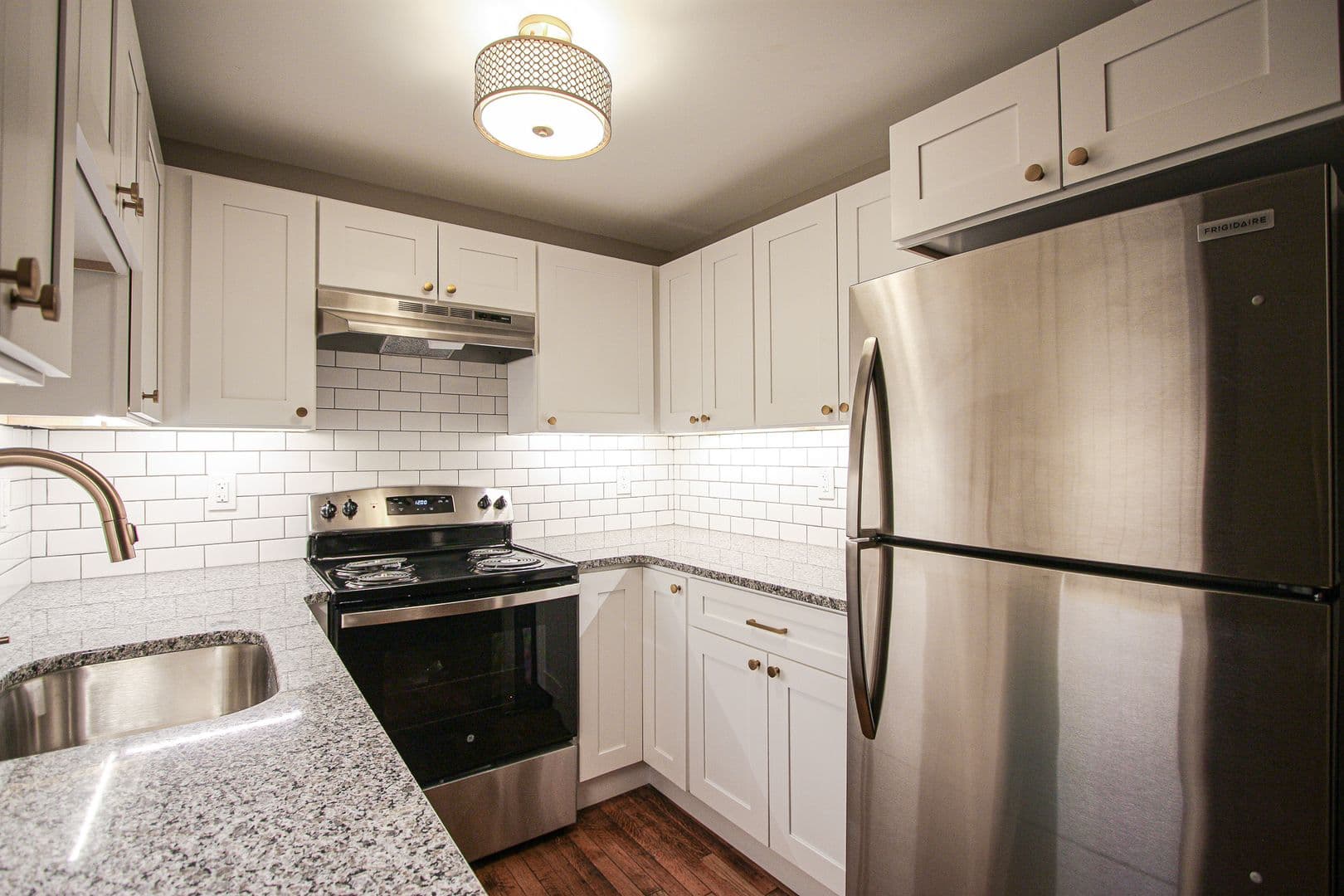 Detroit Apartment: 14 Charlotte St