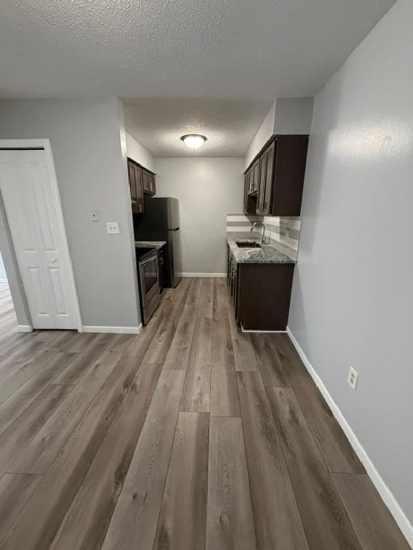 Walled Lake Apartment: 1250 E West Maple Rd