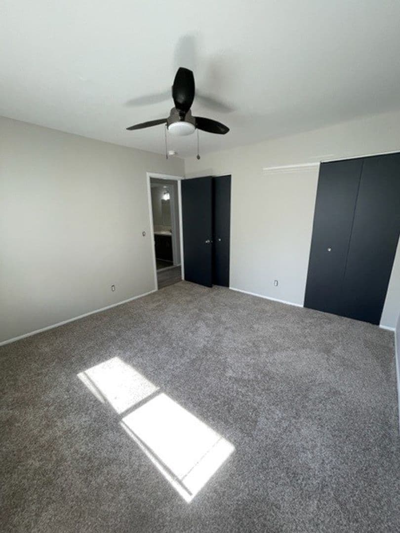 Milford Apartment: 855 E. Commerce Street
